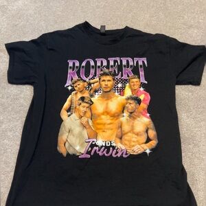 Robert Irwin shirt